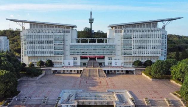 南京师范大学校园环境怎么样？“东方最美校园”：诚邀诸位共赏南师之美！